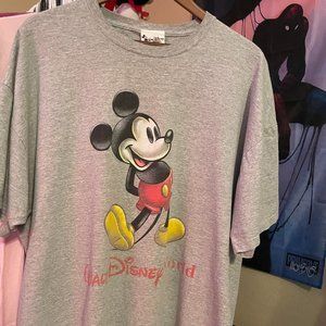 Disney world t-shirt XL